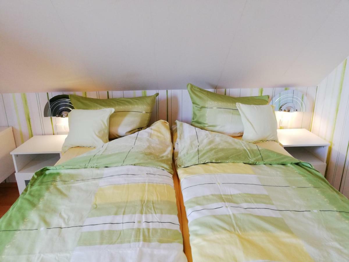 Privatzimmer Mit Aussicht ピルナ エクステリア 写真